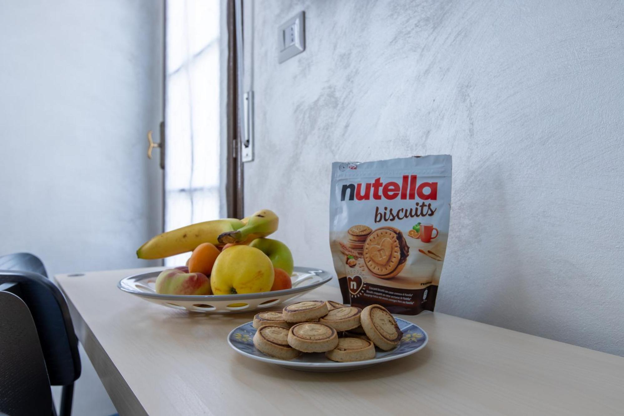 La Dolce Vite Lejlighed Alba  Eksteriør billede